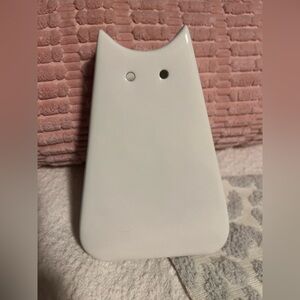 White Ceramic Cat Vase